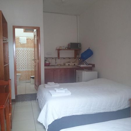 Galapagos Best Hostel Puerto Ayora  Ngoại thất bức ảnh