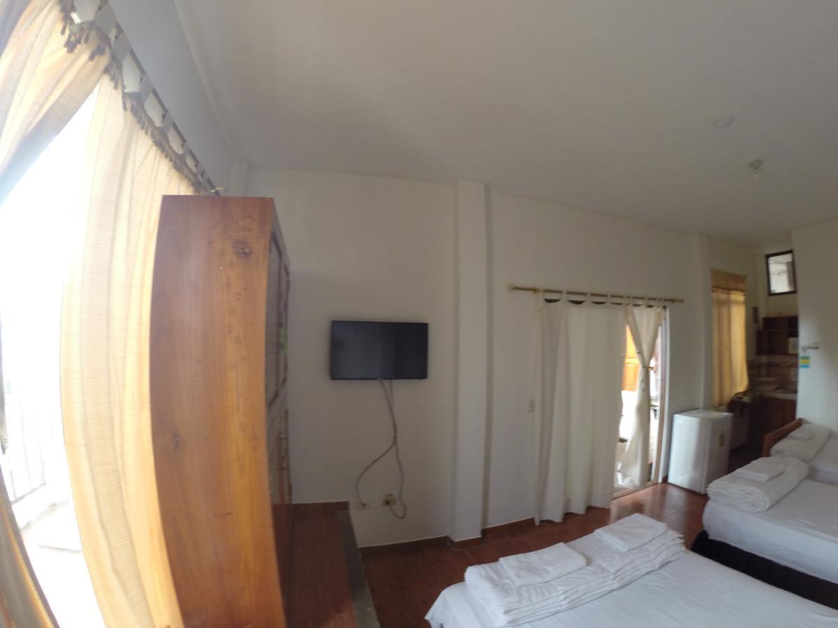 Galapagos Best Hostel Puerto Ayora  Ngoại thất bức ảnh