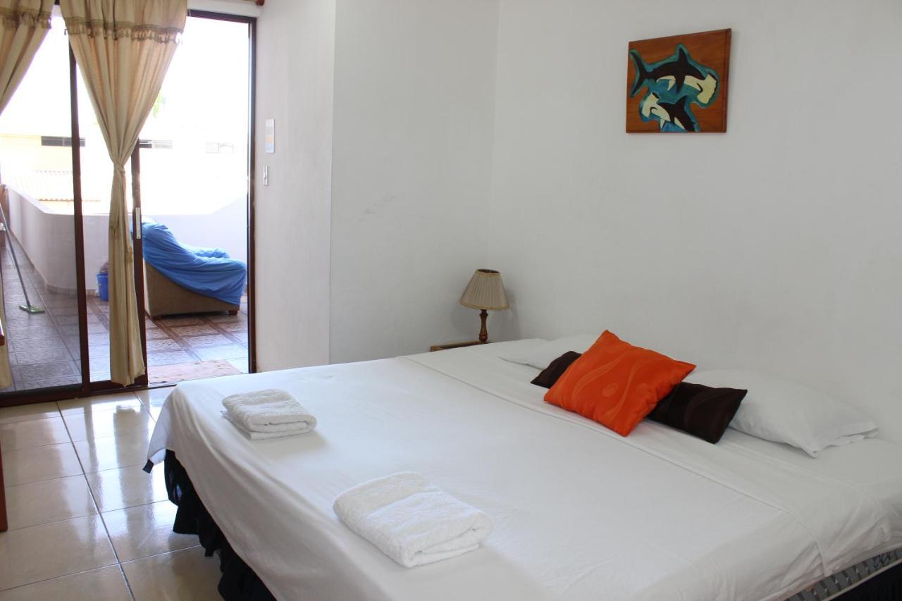 Galapagos Best Hostel Puerto Ayora  Ngoại thất bức ảnh